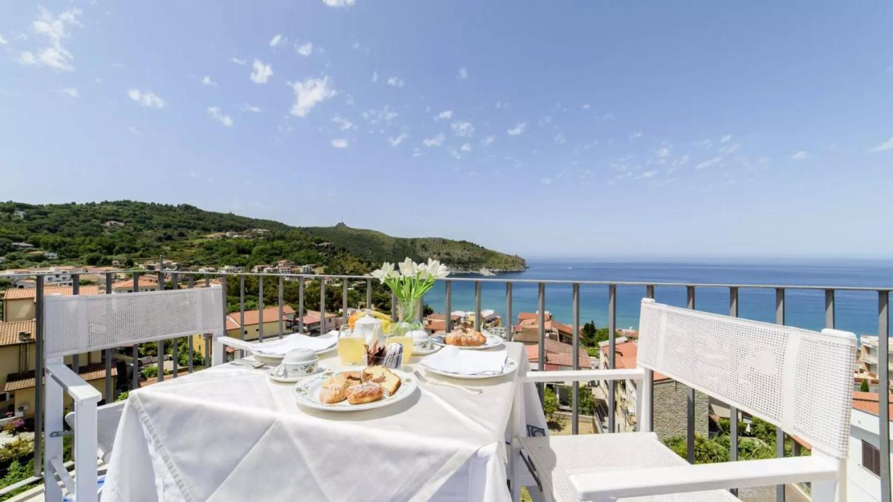 Santa Caterina Hotel